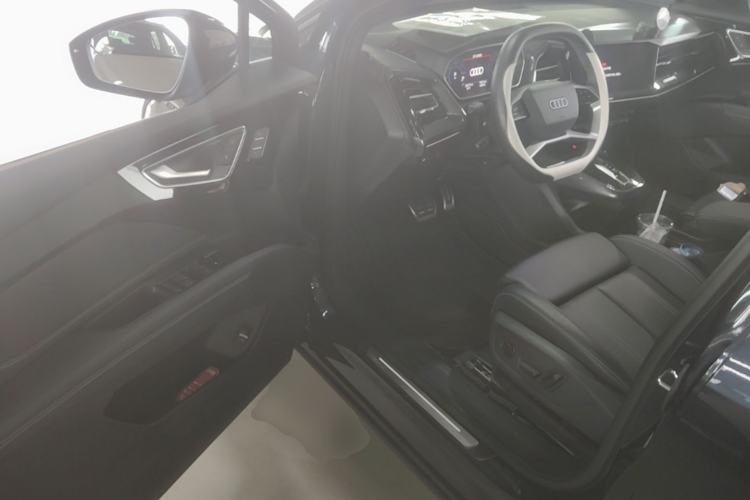 Used Audi Q4 e-tron 2024 40 e-tron Champion Edition Driver Seat