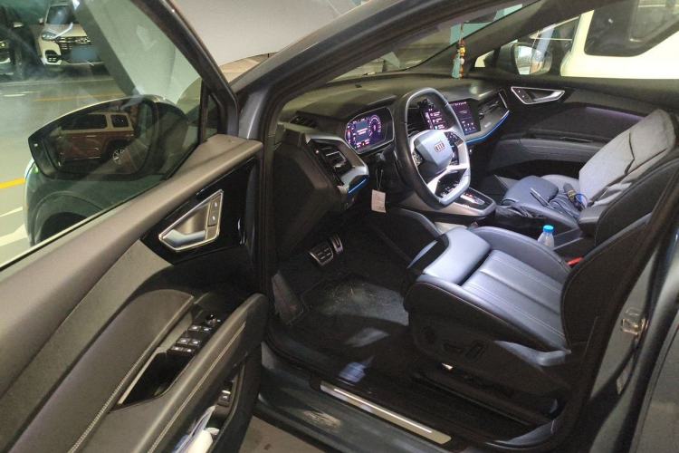 Used Audi Q4 e-tron 2024 40 e-tron Adventure Edition Driver Seat