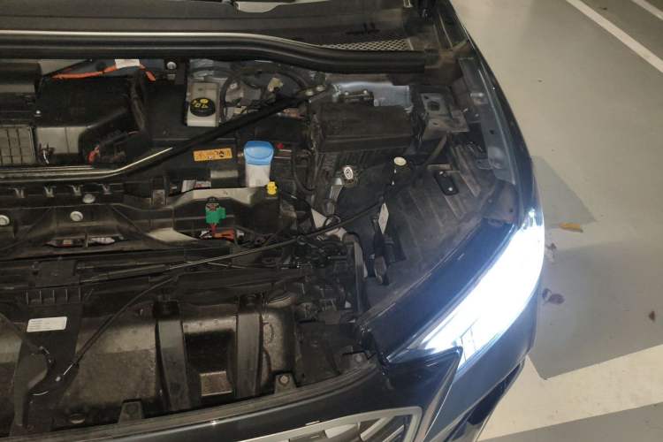Used Audi Q4 e-tron 2024 40 e-tron Adventure Edition Engine Bay Left