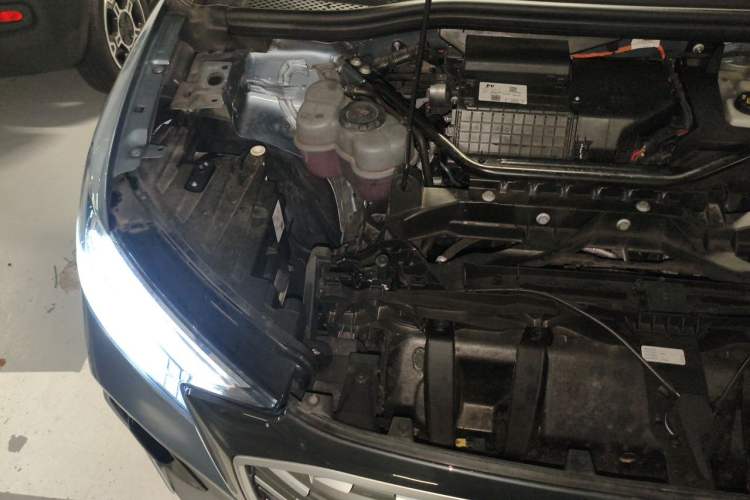 Used Audi Q4 e-tron 2024 40 e-tron Adventure Edition Engine Bay Right