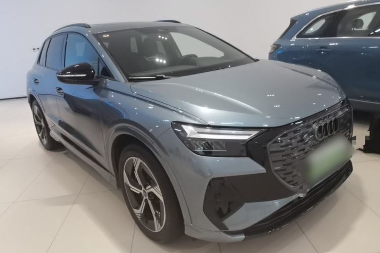 Used Audi Q4 e-tron 2024 50 e-tron quattro Creation Edition Midnight Exterior 1