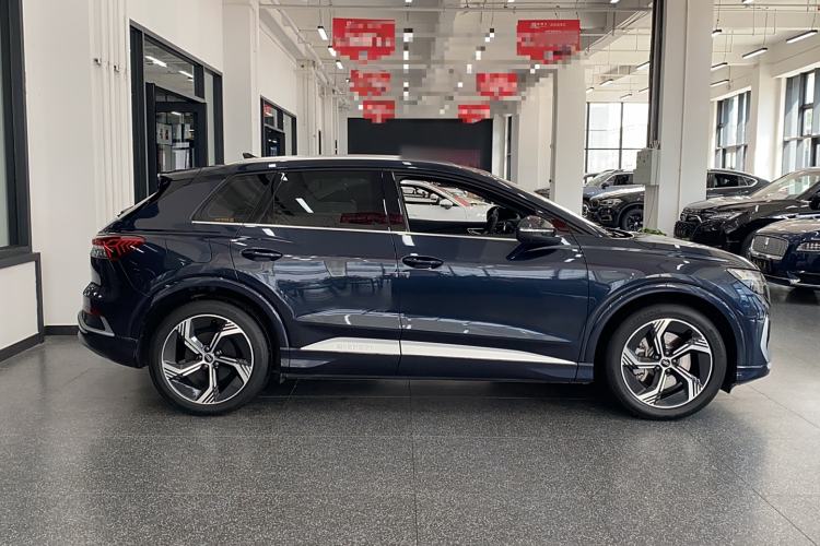 Used Audi Q4 e-tron 2024 40 e-tron Boundary Edition Exterior 2