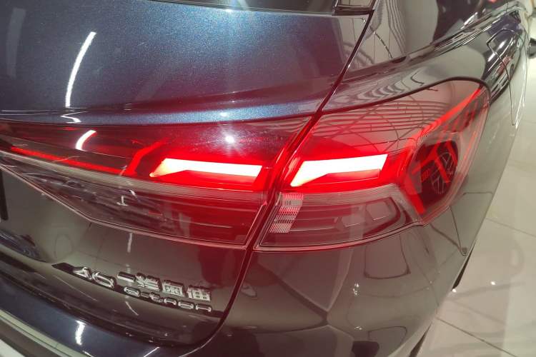 Used Audi Q4 e-tron 2024 40 e-tron Boundary Edition Exterior 3