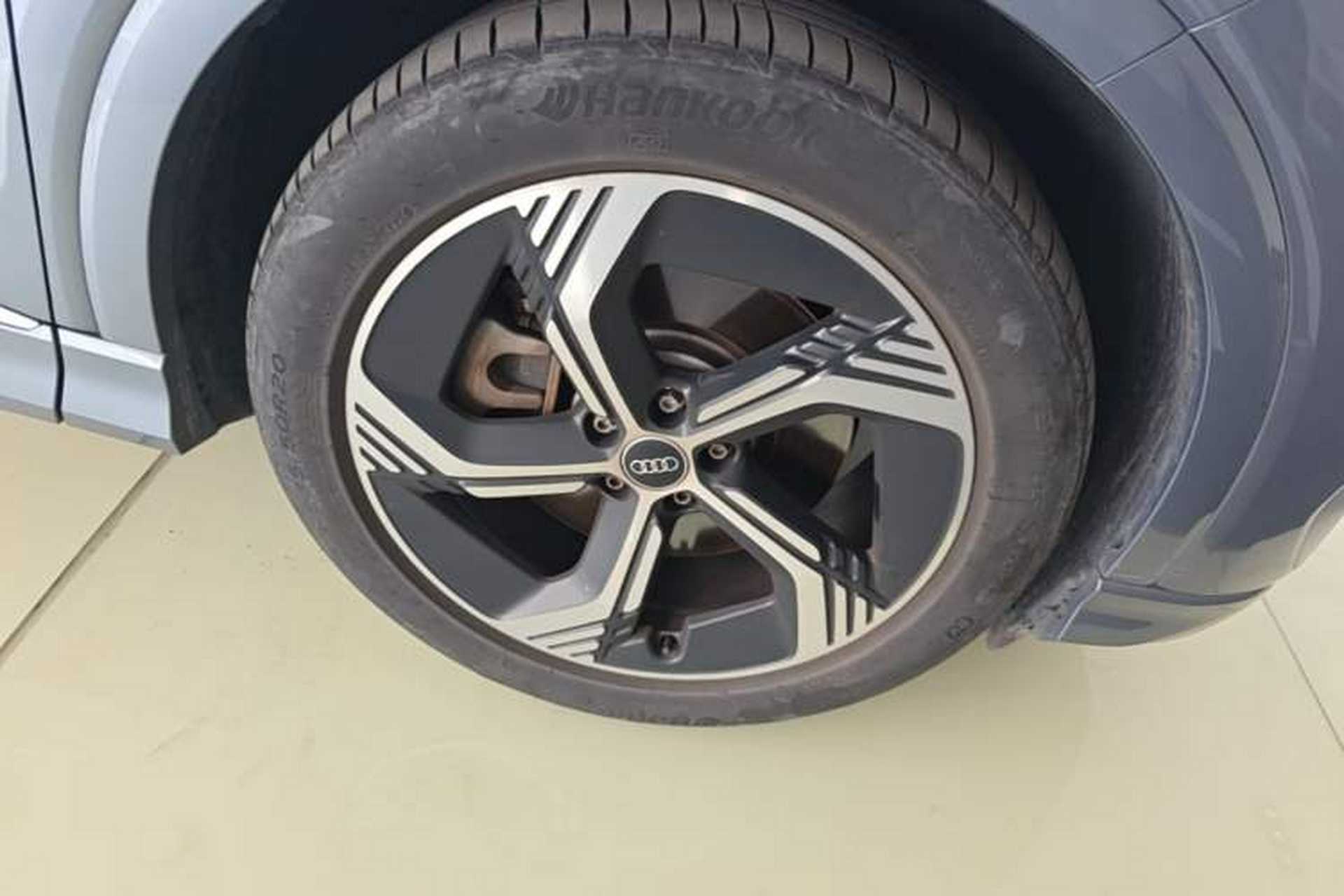 Used Audi Q4 e-tron 2024 40 e-tron Boundary Edition Exterior 4