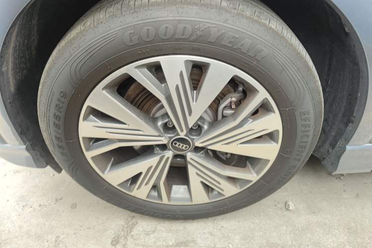 Used Audi Q4 e-tron 2024 40 e-tron Adventure Edition Exterior 4