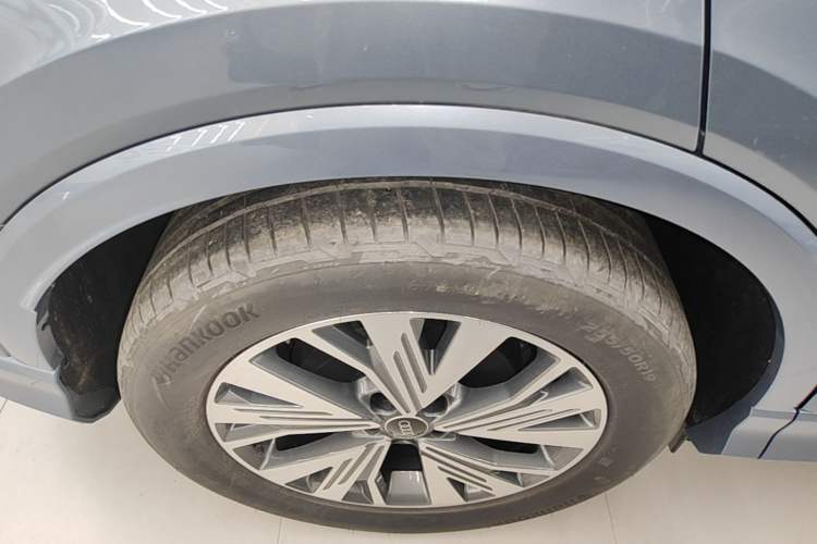 Used Audi Q4 e-tron 2024 40 e-tron Adventure Edition Exterior 5