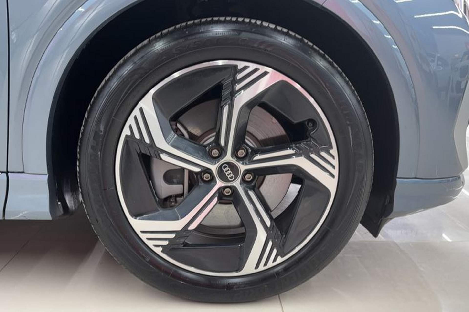 Used Audi Q4 e-tron 2024 40 e-tron Boundary Edition Exterior 7