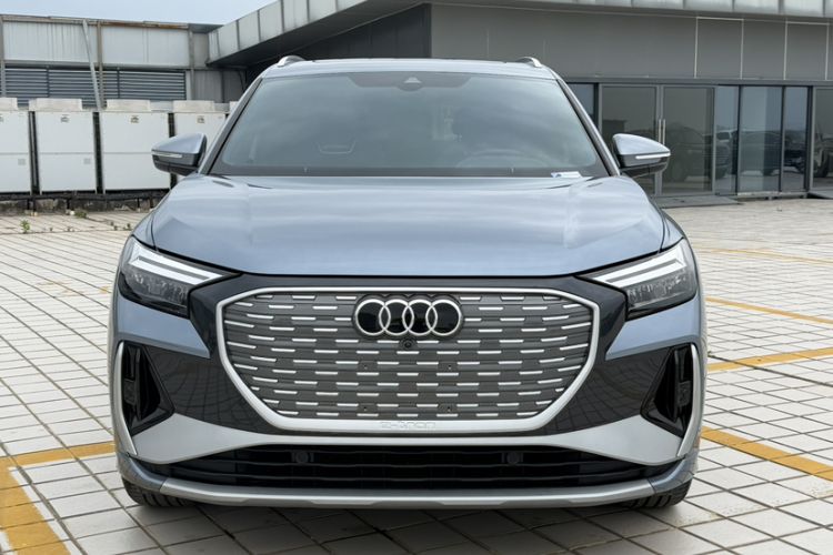 Used Audi Q4 e-tron 2024 40 e-tron Boundary Edition Exterior 8