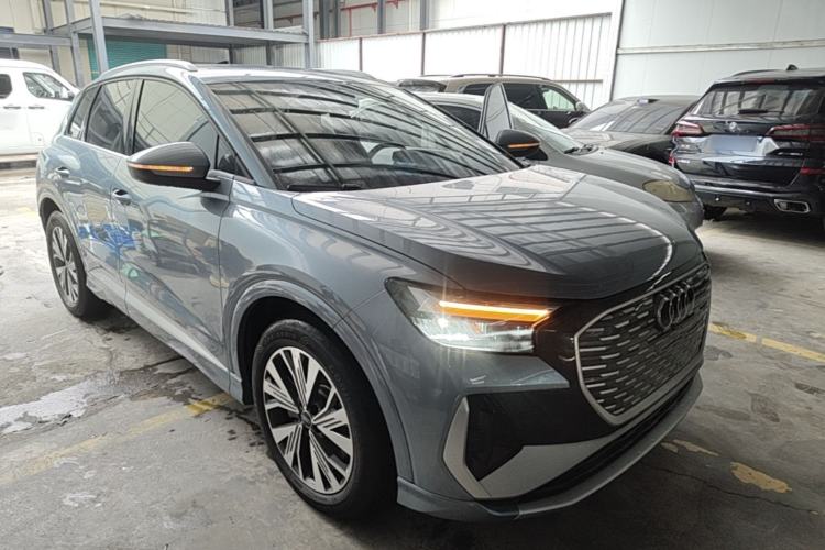 Used Audi Q4 e-tron 2024 40 e-tron Adventure Edition Front Right 45 Deg