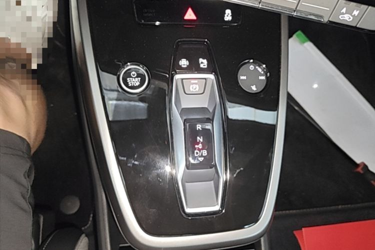 Used Audi Q4 e-tron 2024 40 e-tron Adventure Edition Gear Lever