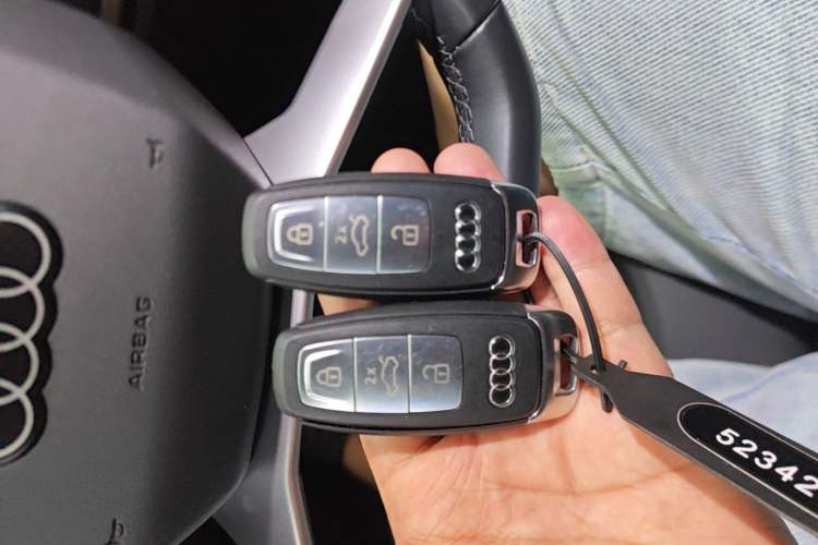 Used Audi Q4 e-tron 2024 40 e-tron Boundary Edition Interior 1