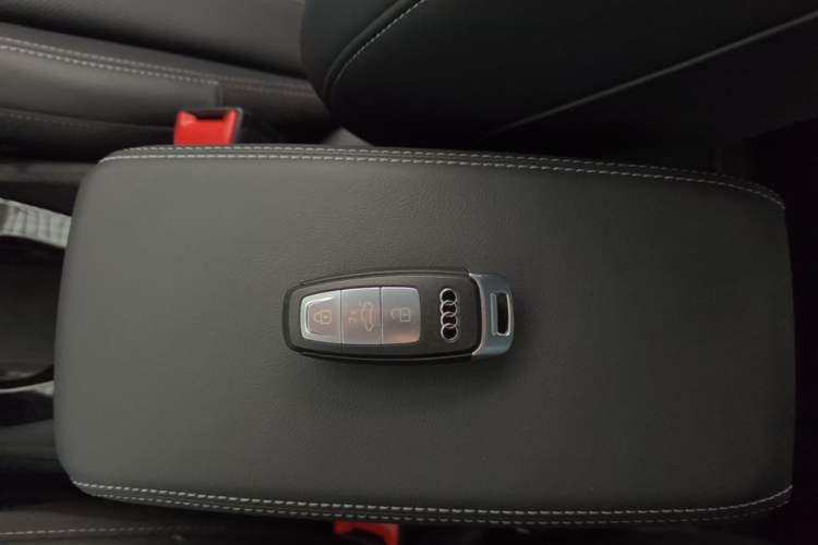Used Audi Q4 e-tron 2024 40 e-tron Boundary Edition Interior 1