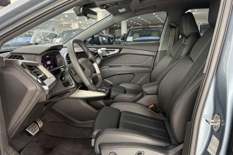 Used Audi Q4 e-tron 2024 40 e-tron Adventure Edition Interior 3