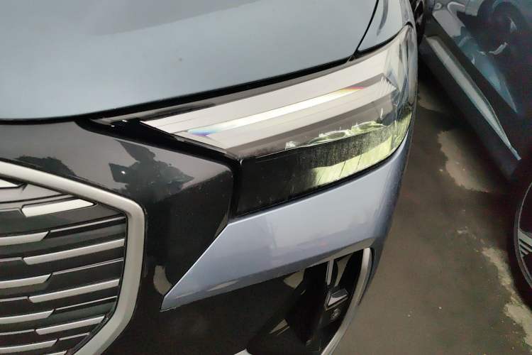 Used Audi Q4 e-tron 2024 40 e-tron Boundary Edition Left Front Headlight