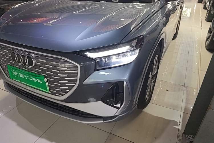 Used Audi Q4 e-tron 2024 40 e-tron Adventure Edition Left Front Headlight