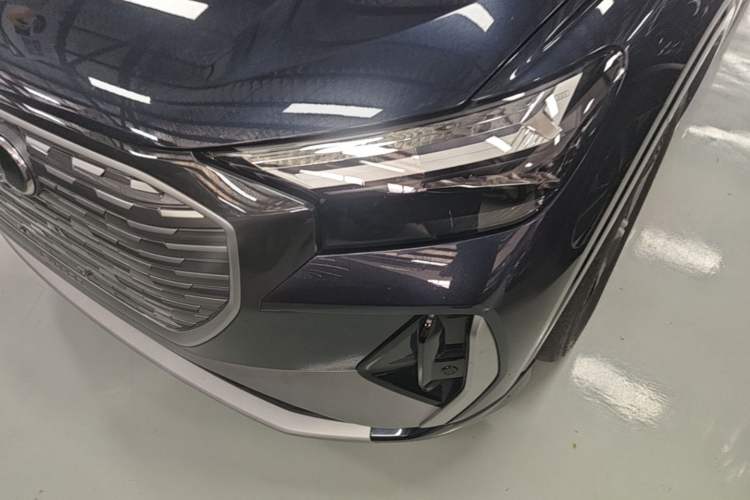 Used Audi Q4 e-tron 2024 40 e-tron Boundary Edition Left Front Headlight