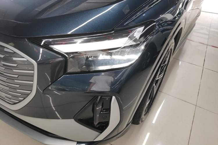Used Audi Q4 e-tron 2024 40 e-tron Boundary Edition Left Front Headlight