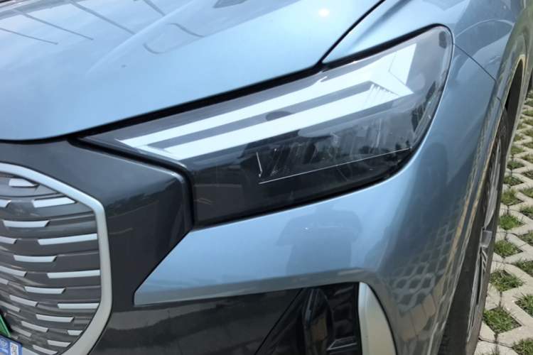 Used Audi Q4 e-tron 2024 40 e-tron Adventure Edition Left Front Headlight