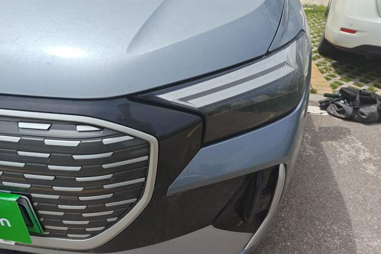 Used Audi Q4 e-tron 2024 40 e-tron Boundary Edition Left Front Headlight