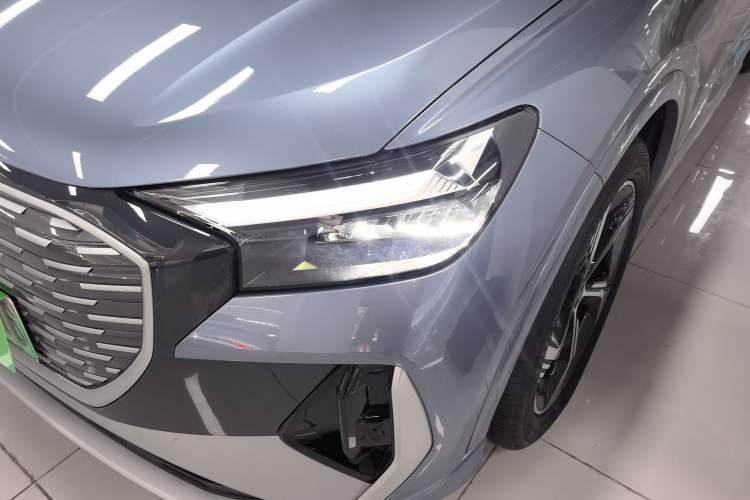 Used Audi Q4 e-tron 2024 40 e-tron Boundary Edition Left Front Headlight