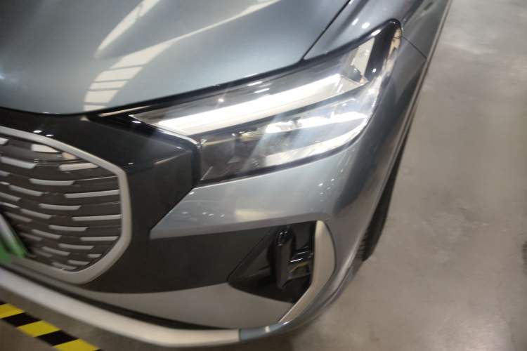 Used Audi Q4 e-tron 2024 40 e-tron Adventure Edition Left Front Headlight