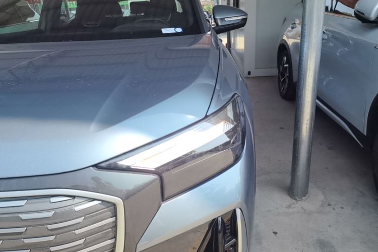 Used Audi Q4 e-tron 2024 40 e-tron Boundary Edition Left Front Headlight