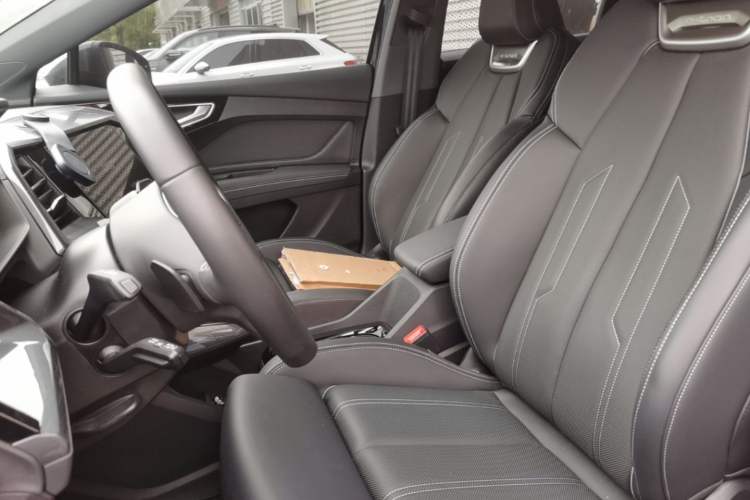 Used Audi Q4 e-tron 2024 40 e-tron Boundary Edition Left Front Seat