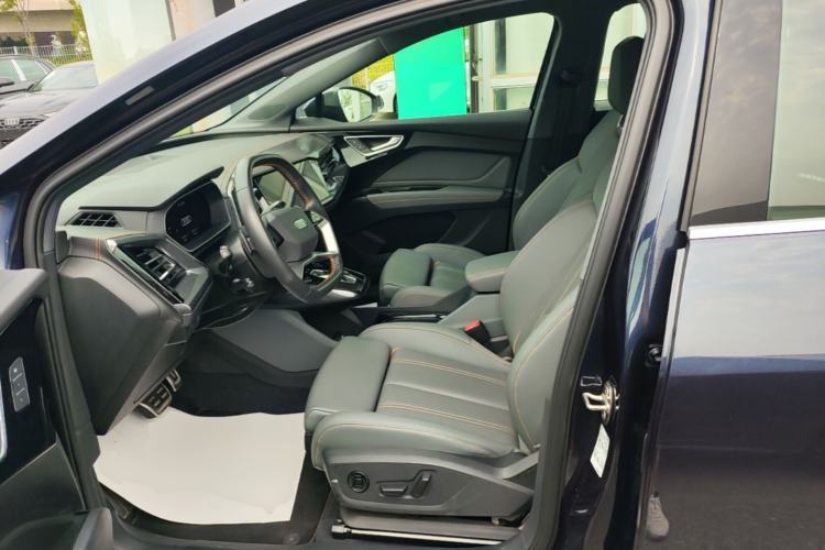 Used Audi Q4 e-tron 2024 40 e-tron Boundary Edition Left Front Seat
