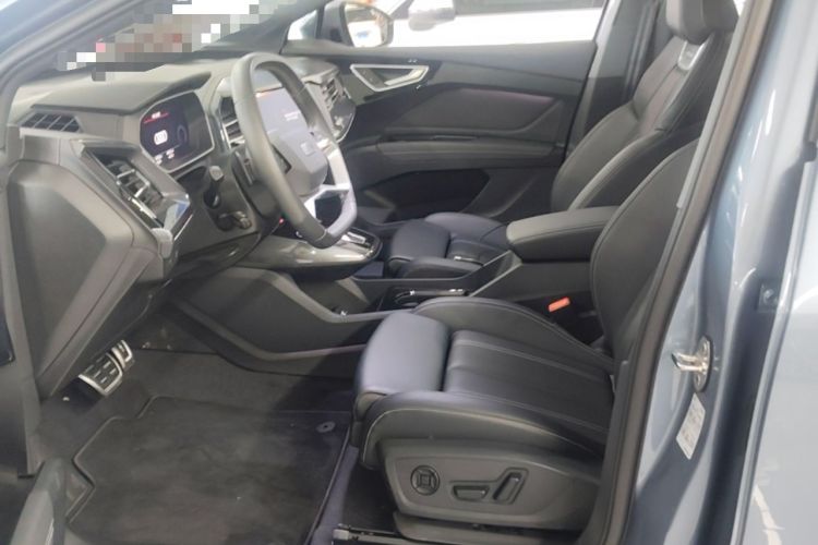 Used Audi Q4 e-tron 2024 40 e-tron Boundary Edition Left Front Seat