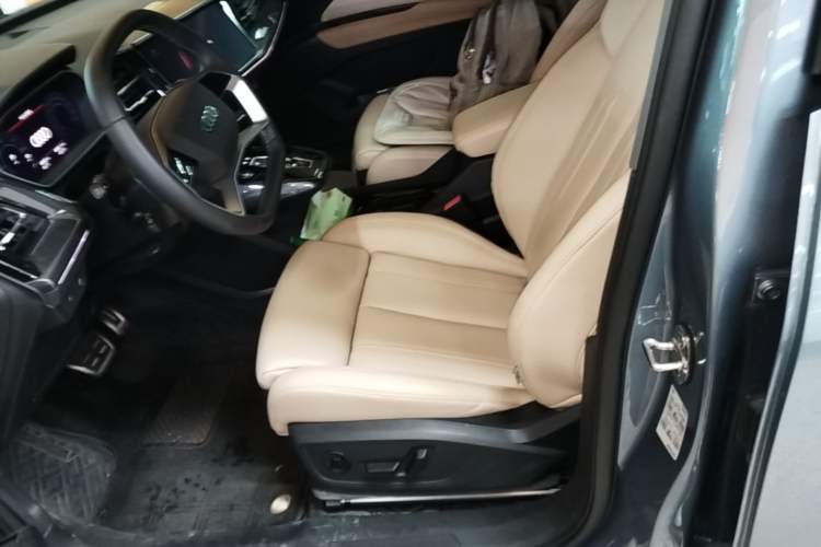 Used Audi Q4 e-tron 2024 40 e-tron Boundary Edition Left Front Seat