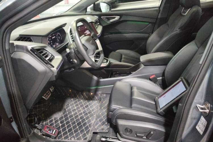 Used Audi Q4 e-tron 2024 40 e-tron Adventure Edition Left Front Seat