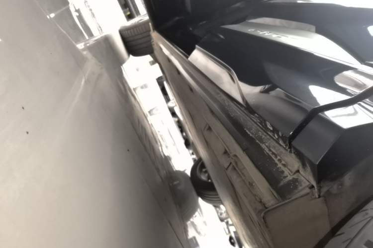 Used Audi Q4 e-tron 2024 40 e-tron Boundary Edition Left Side Sill