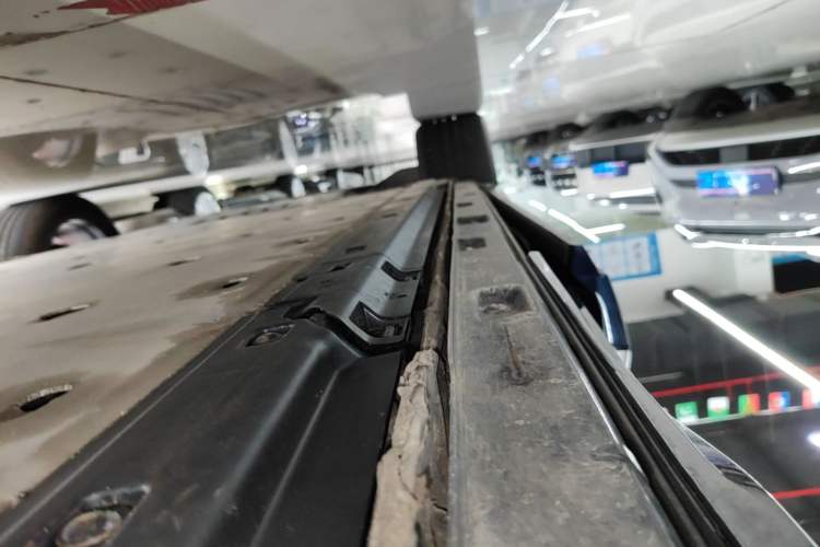 Used Audi Q4 e-tron 2024 40 e-tron Boundary Edition Left Side Sill