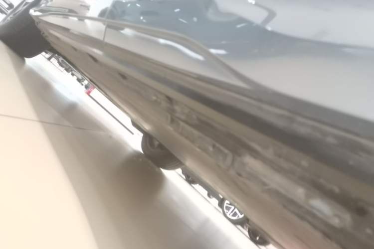 Used Audi Q4 e-tron 2024 50 e-tron quattro Creation Edition Midnight Left Side Sill
