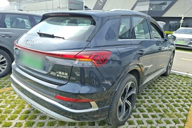 Used Audi Q4 e-tron 2024 40 e-tron Boundary Edition Rear Right 45 Deg