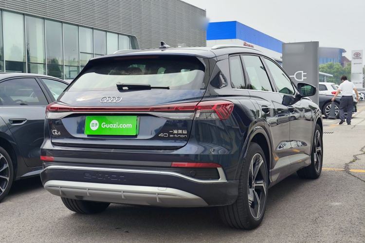 Used Audi Q4 e-tron 2024 40 e-tron Boundary Edition Rear Right 45 Deg