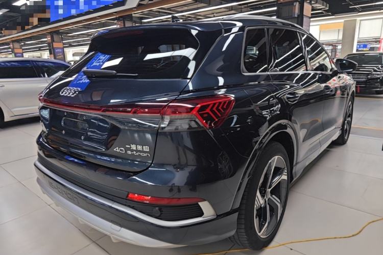 Used Audi Q4 e-tron 2024 40 e-tron Boundary Edition Rear Right 45 Deg