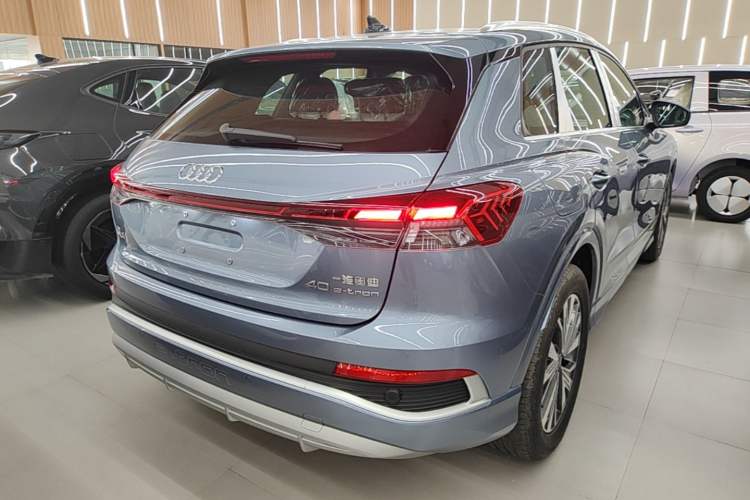 Used Audi Q4 e-tron 2024 40 e-tron Adventure Edition Rear Right 45 Deg