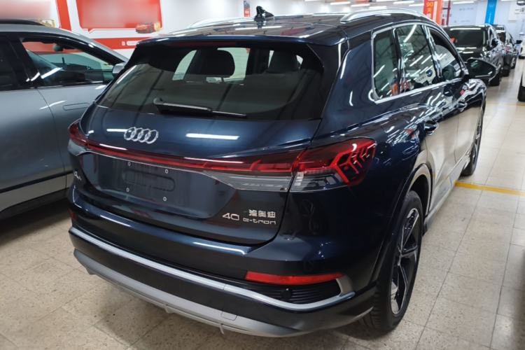 Used Audi Q4 e-tron 2024 40 e-tron Boundary Edition Rear Right 45 Deg