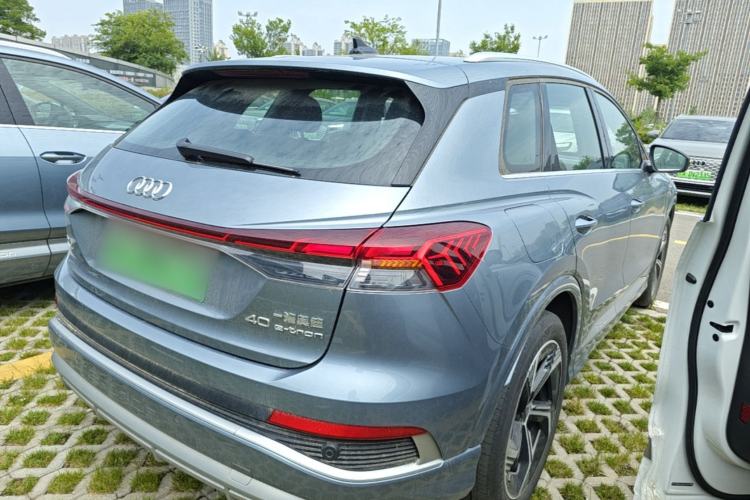 Used Audi Q4 e-tron 2024 40 e-tron Boundary Edition Rear Right 45 Deg