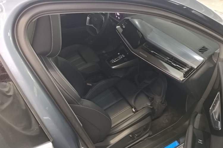 Used Audi Q4 e-tron 2024 40 e-tron Adventure Edition Right Front Seat