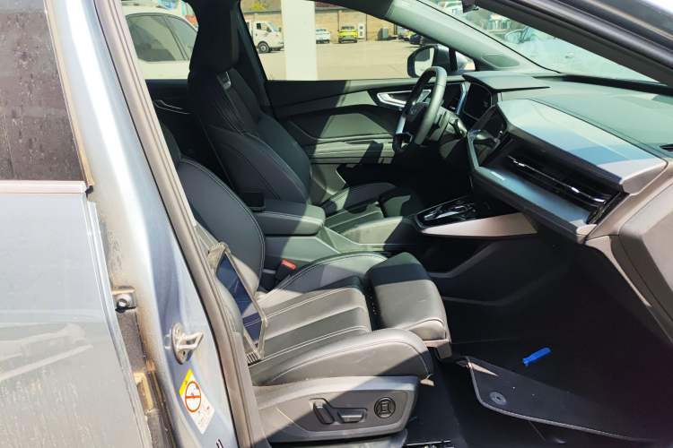 Used Audi Q4 e-tron 2024 40 e-tron Adventure Edition Right Front Seat