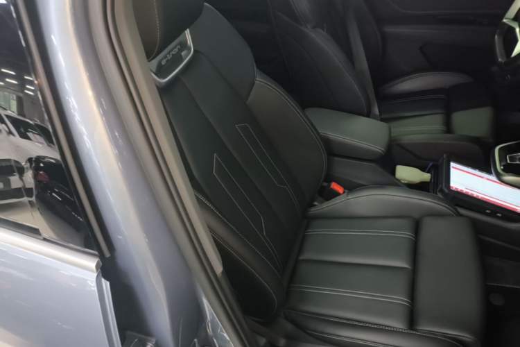 Used Audi Q4 e-tron 2024 40 e-tron Adventure Edition Right Front Seat