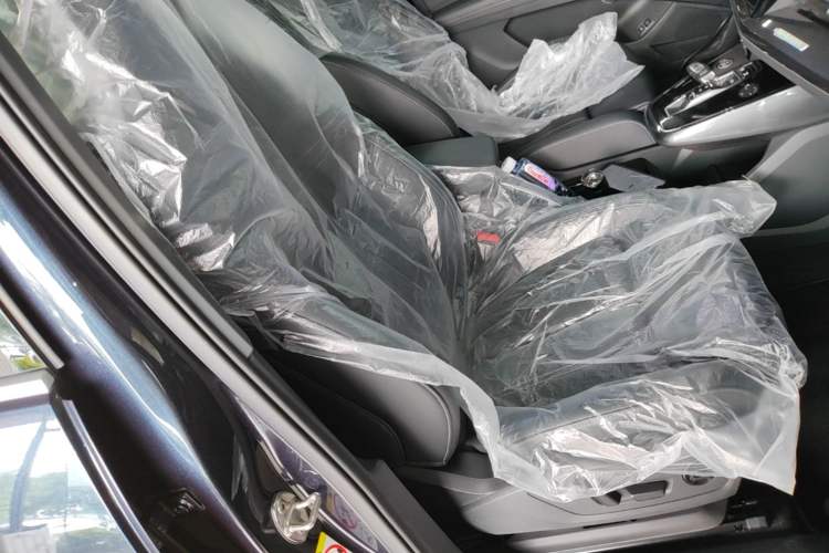 Used Audi Q4 e-tron 2024 40 e-tron Boundary Edition Right Front Seat