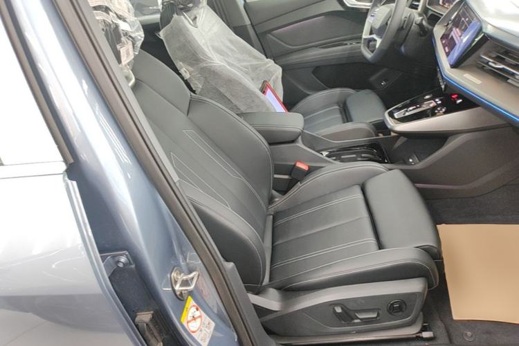 Used Audi Q4 e-tron 2024 40 e-tron Adventure Edition Right Front Seat