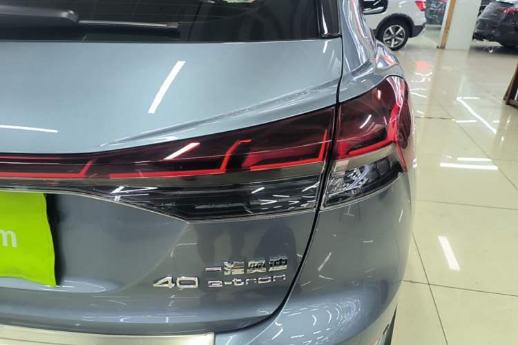 Used Audi Q4 e-tron 2024 40 e-tron Boundary Edition Right Rear Taillight