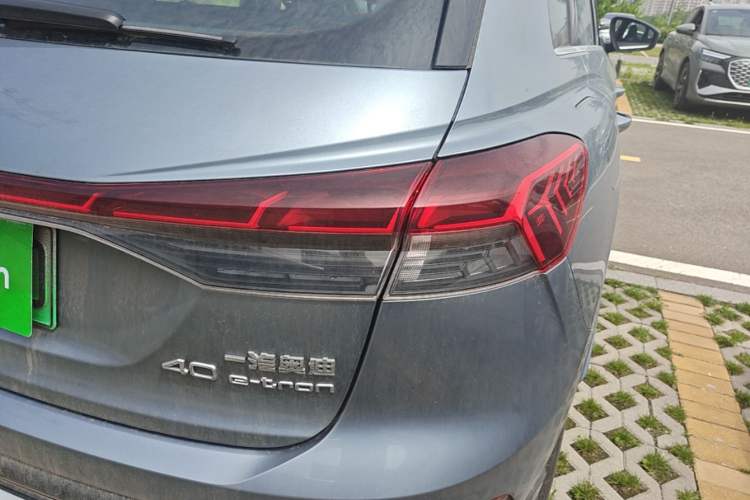 Used Audi Q4 e-tron 2024 40 e-tron Boundary Edition Right Rear Taillight
