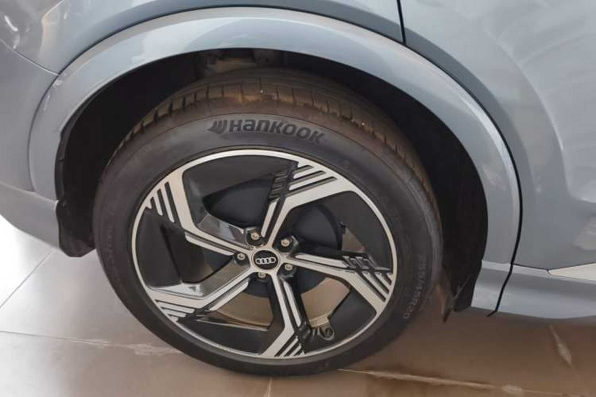 Used Audi Q4 e-tron 2024 40 e-tron Boundary Edition Right Rear Wheel Hub