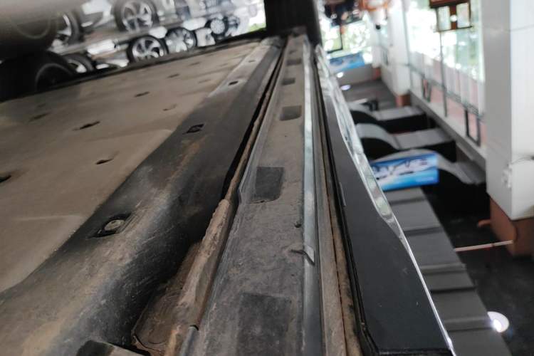 Used Audi Q4 e-tron 2024 40 e-tron Boundary Edition Right Side Sill