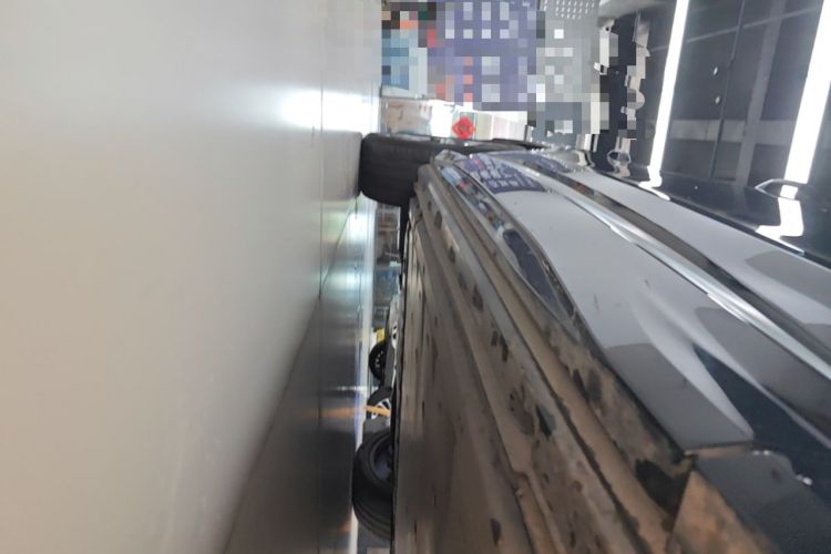 Used Audi Q4 e-tron 2024 40 e-tron Boundary Edition Right Side Sill